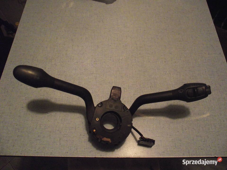 Przełącznik świateł i wycieraczek Vw Golf i dolnośląskie Wrocław