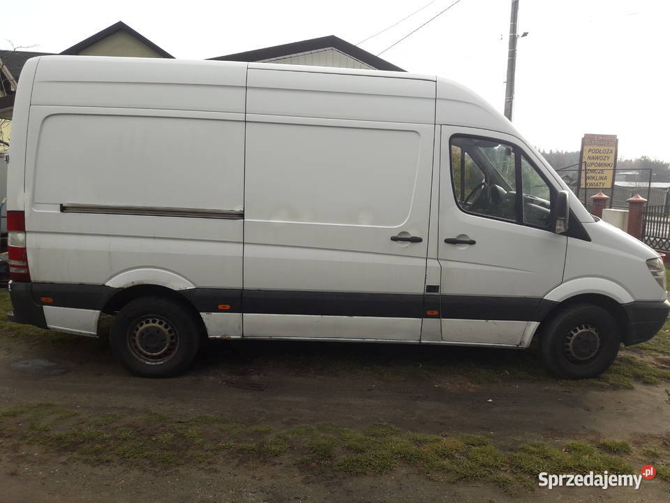 Mercedes sprinter 209 wysoki furgon z paką o