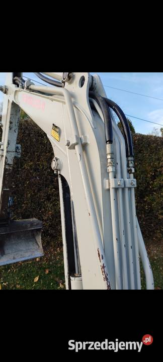 Minikoparka takeuchi TB016