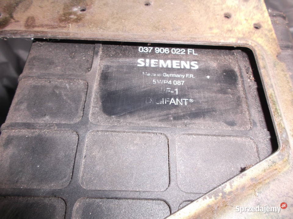 AUDI VW T4 PASSAT GOLF SEAT SIEMENS 037 906 022 Świerzawa