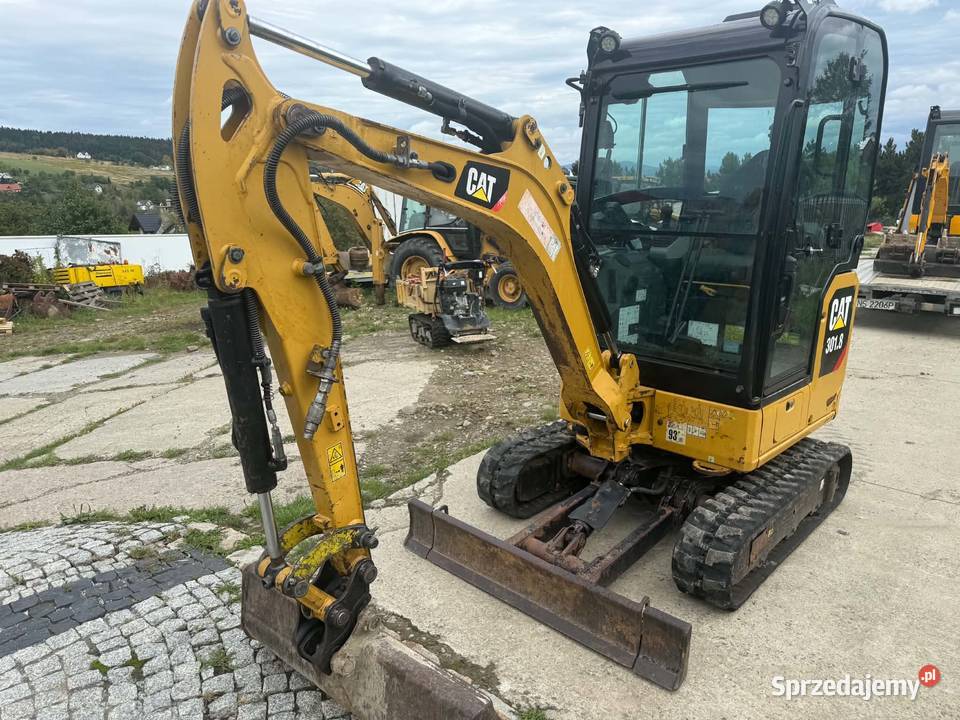 Minikoparka CAT 3018 z 2019r