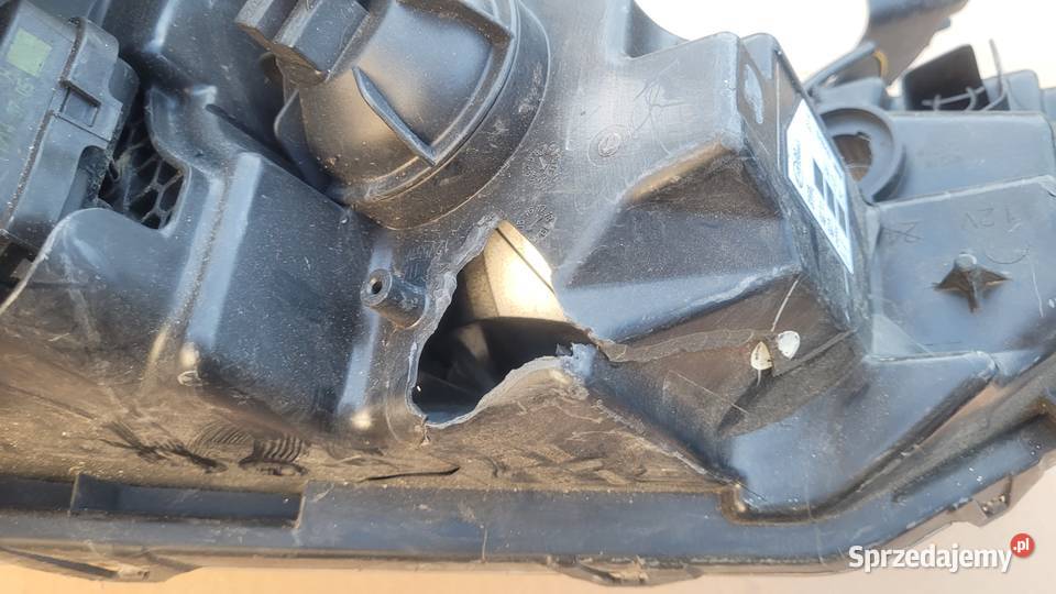 Nissan Qashqai II J11 REFLEKTOR PRAWY LAMPA śląskie