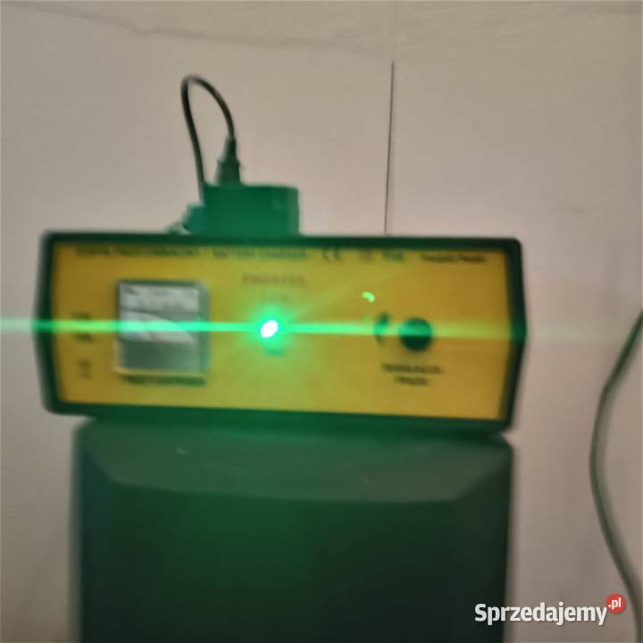 Silnik zaburtowy elektryczny Volt WICHER 70 12V Łapy