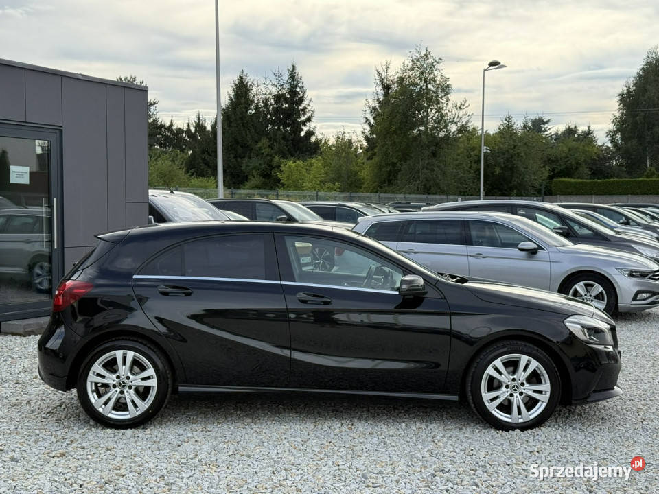 Mercedes A 180 A180 D 15 R4 CDI 109 7GDCT navi światła do jazdy dziennej Motoryzacja Wrocław sprzedam