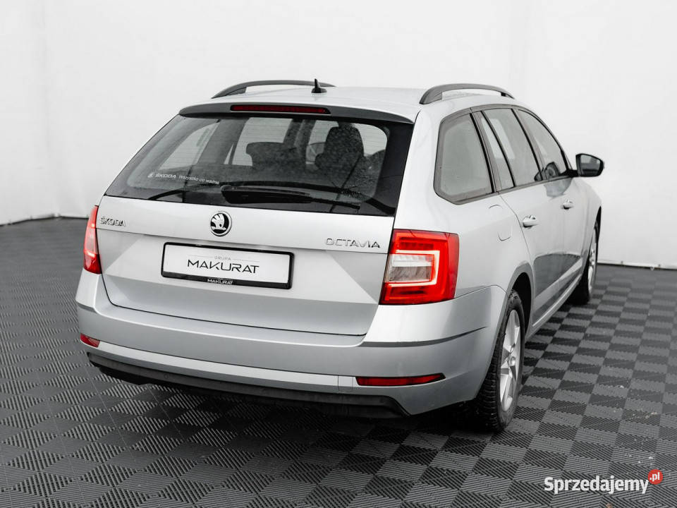 koda Octavia 20 TDI Ambition DSG 2 stref klima wielofunkcyjna kierownica Pępowo