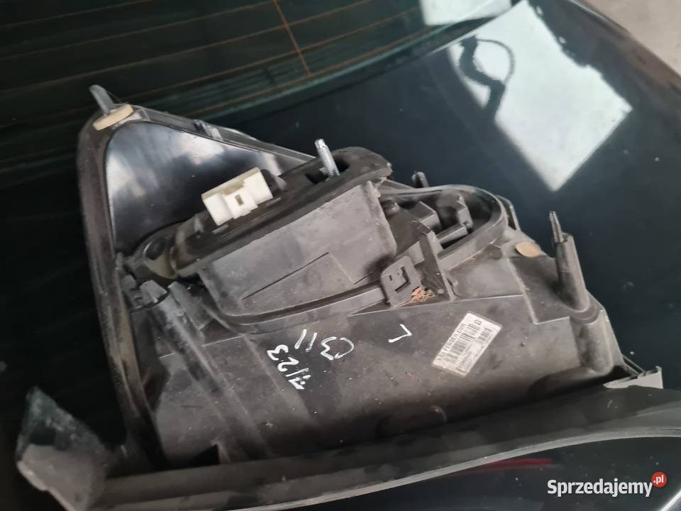 Lampa Citroen c3 lewy tył Lampy tylne Myszków