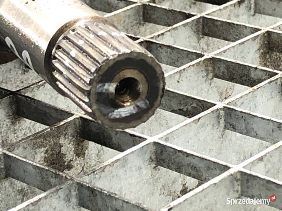 PÓŁOŚ PRAWY PRZÓD CITROEN C3 II 9801388680 10 68 osobowe sprzedam