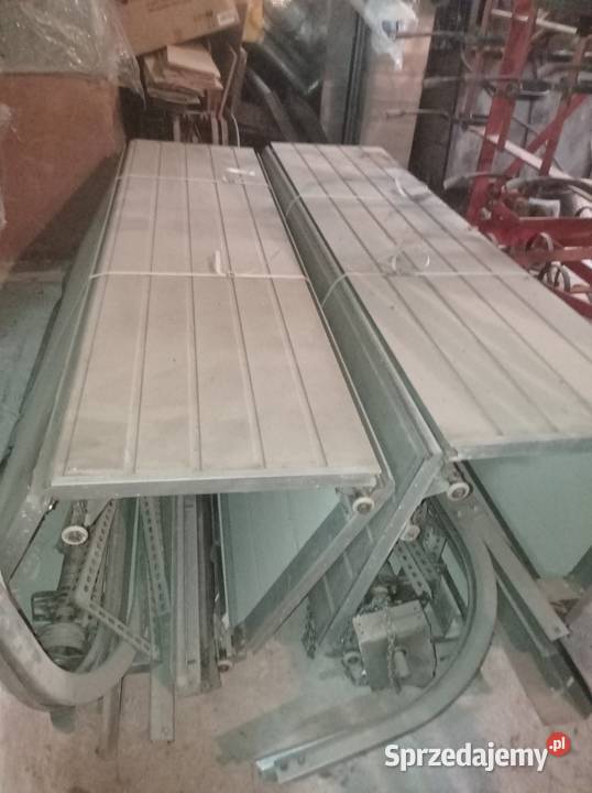 Brama segmentowa 250x250 Turobin