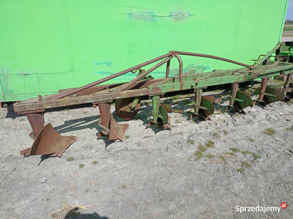 Pług zagonowy 7 skibowy Gostyń