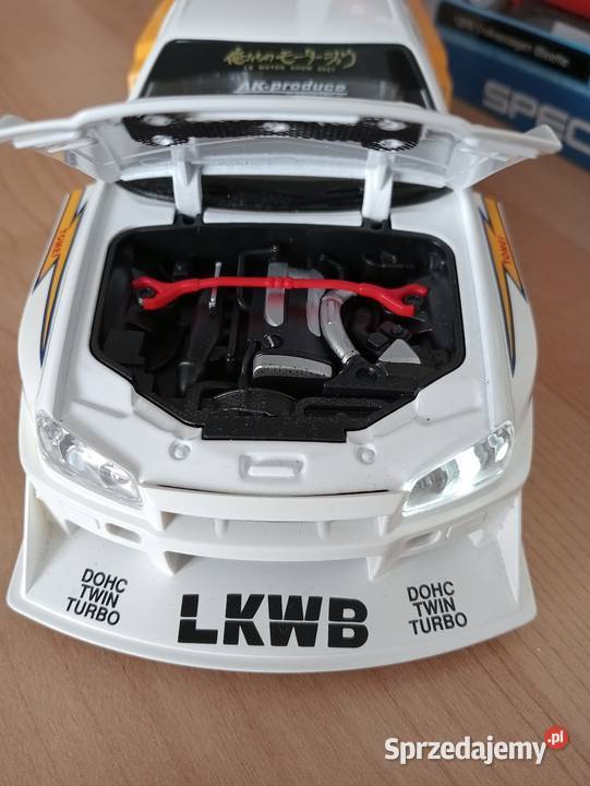 Bburago 124 VW Golf MK1 GTI Nissan Skyline GTR CE  Samochody i pojazdy Jaworzno