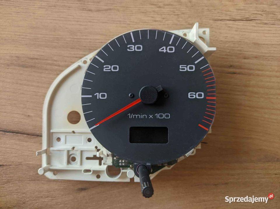Obrotomierz VDO Audi 80 TDI licznik zegary Liczniki i zegary Świecie sprzedam