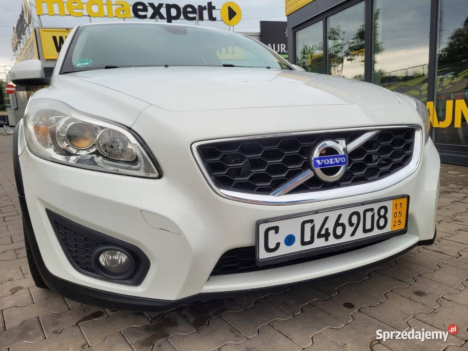 Śliczne volvo c30 pełny serwis dwa kluczyki gniazdo USB śląskie Zawiercie sprzedam
