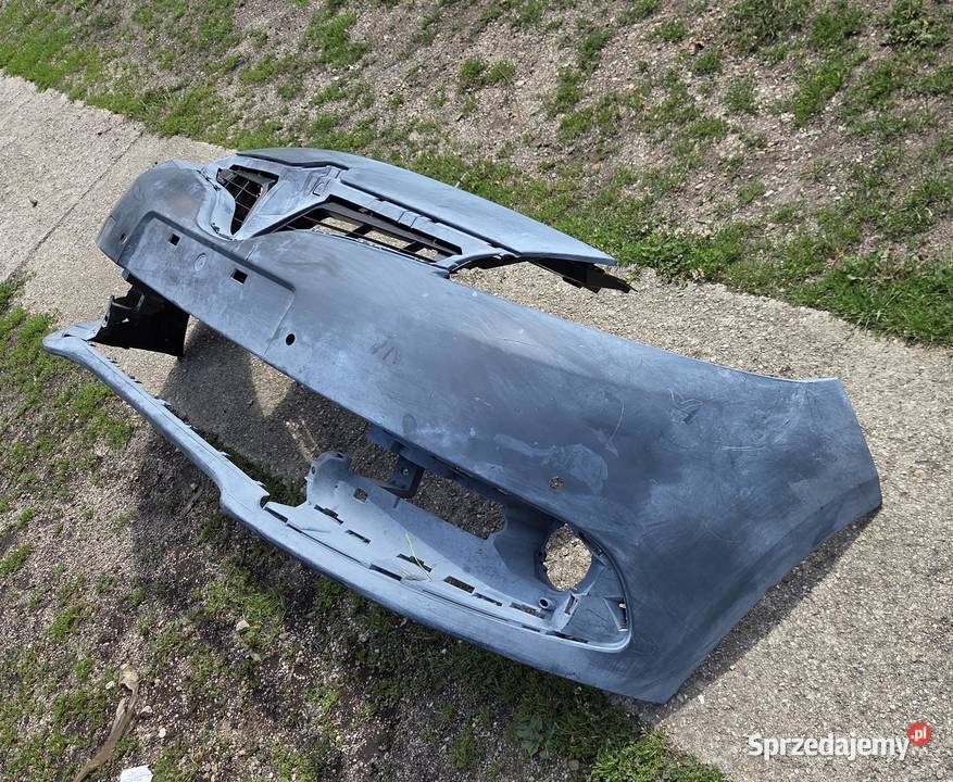 Zderzak przód przedni Renault Scenic III lift sprzedam