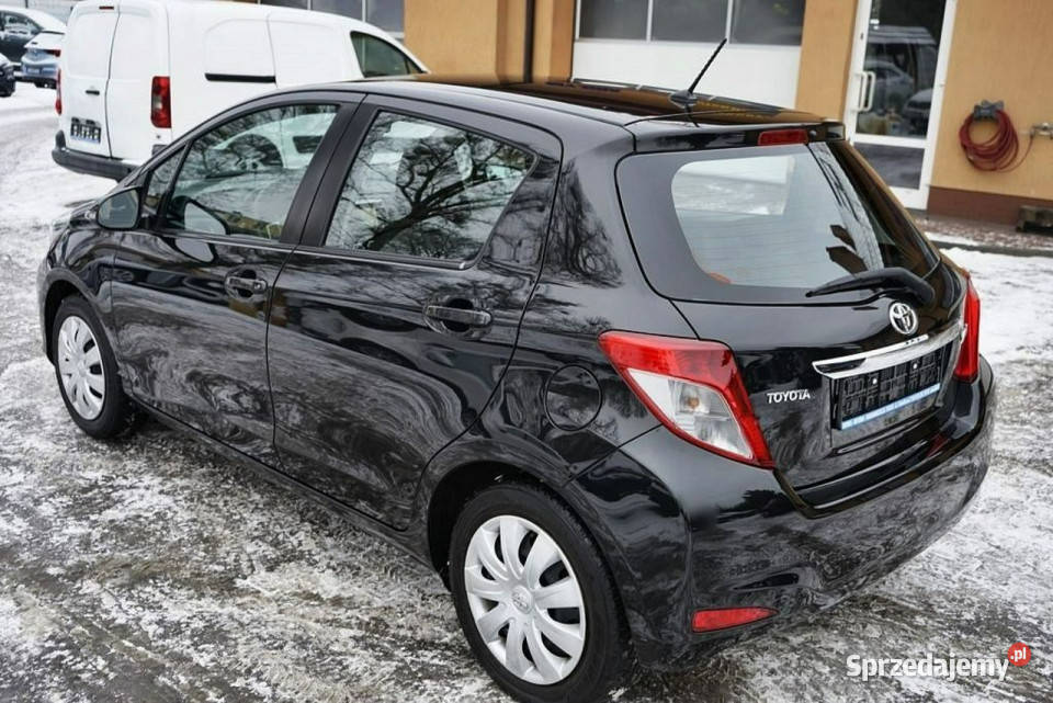 Toyota Yaris 13VVTi Klima NAVI kamera 2012r III Samochody osobowe Płock