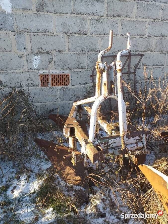 Sprzedam pług dwuskibowy nieuszkodzony Karsewo