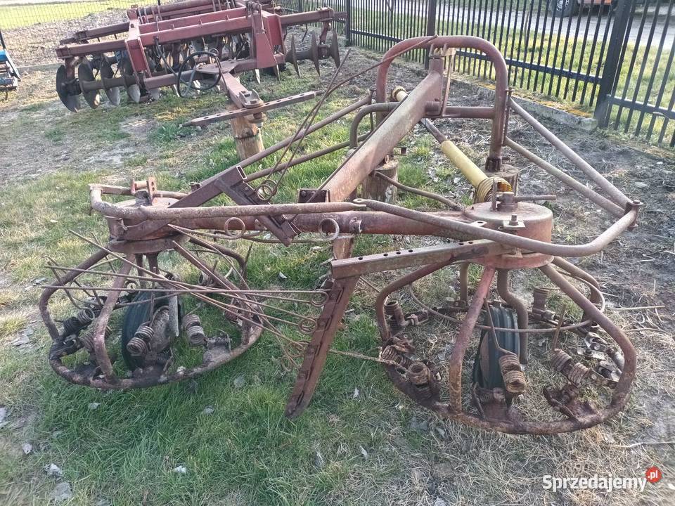 Przetrzasarko Zgrabiarka PZ 28m Wałek WOM
