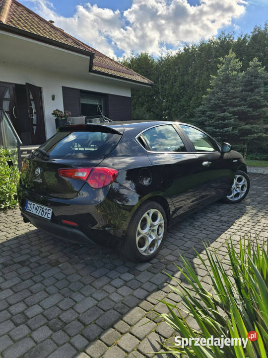 Alfa Romeo Giulietta Alfa Romeo GIULIETTA 14 nawigacja pomorskie Rywałd