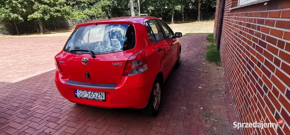 Toyota Yaris 133 99 2010 Dąbrowa Górnicza
