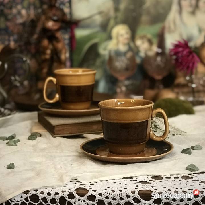 Filiżanki Iwona Porcelit Pruszków PRL 9 Myszków