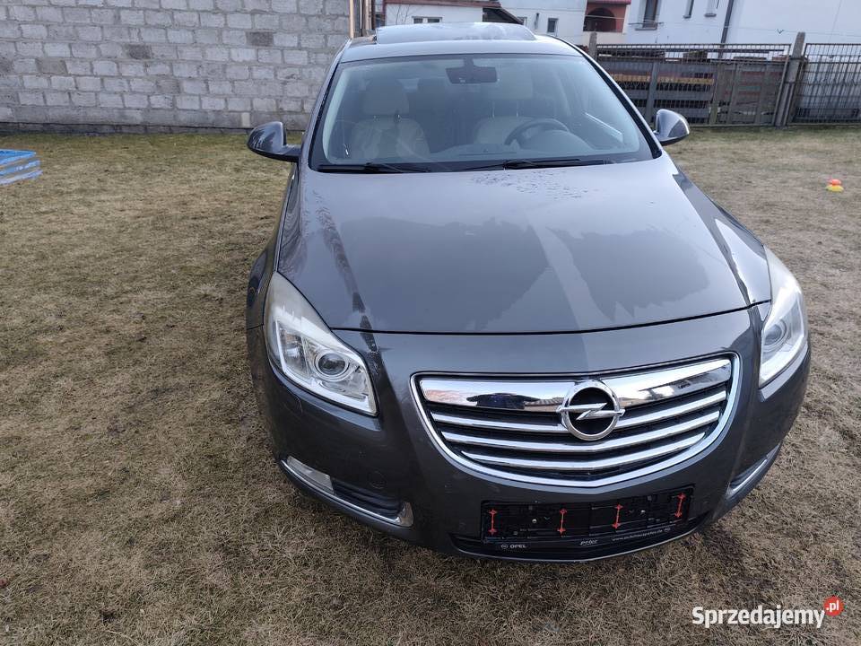 Opel Insignia 28 V6 260 4x4 Poznań