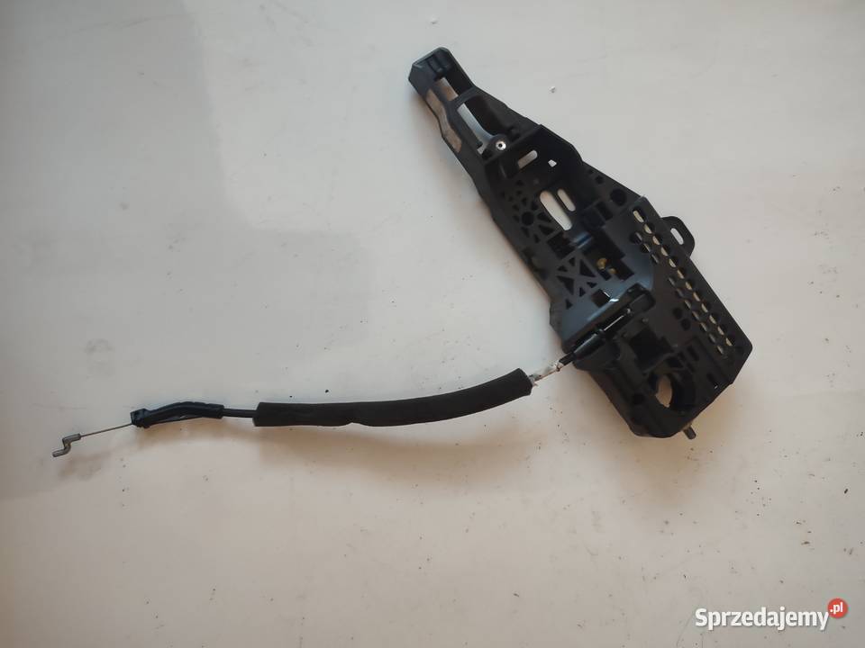 Mocowanie podstawa klamki prawy tył Clio IV 4 HB Zamki, wkładki i kluczyki Skoczów