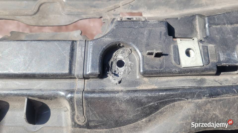 BMW 3 F30 F31 KIEROWNICA WLOT POWIETRZA sprzedam