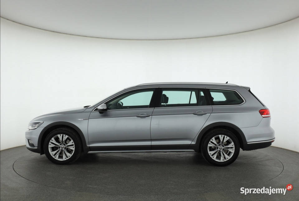 VW Passat 20 TDI światła LED Piaseczno sprzedam