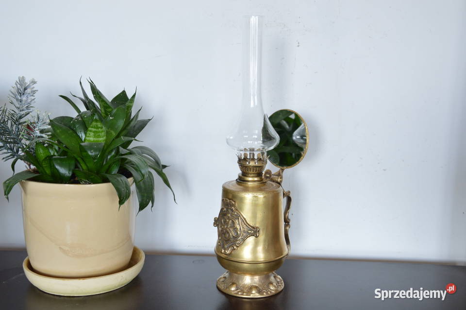 lampa naftowa mosiężna stojąca z lusterkiem Jastrzębie-Zdrój