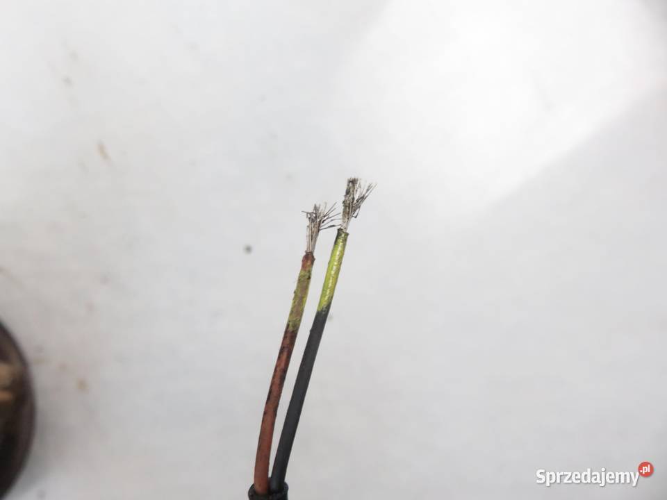 ZWROTNICA PIASTA PRZEDNIA PRAWA CITROEN C2 14 osobowe