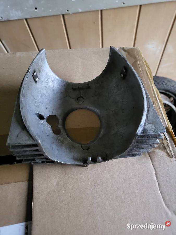 Pokrywa gaznika Jawa 250 353 Części motocyklowe Bielsko-Biała