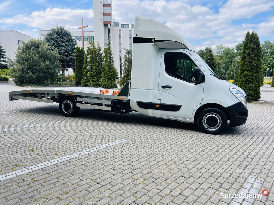 Renault Master laweta Rok produkcji 2015