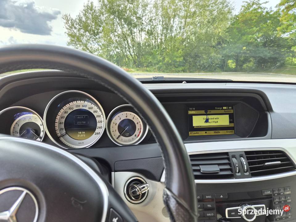 Mercedes C Coupe 18 CGI 156 Piękny jasny środek świętokrzyskie