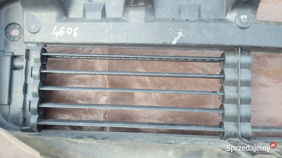 VOLVO XC40 KIEROWNICA POWIETRZA ŻALUZJA ROLETA osobowe