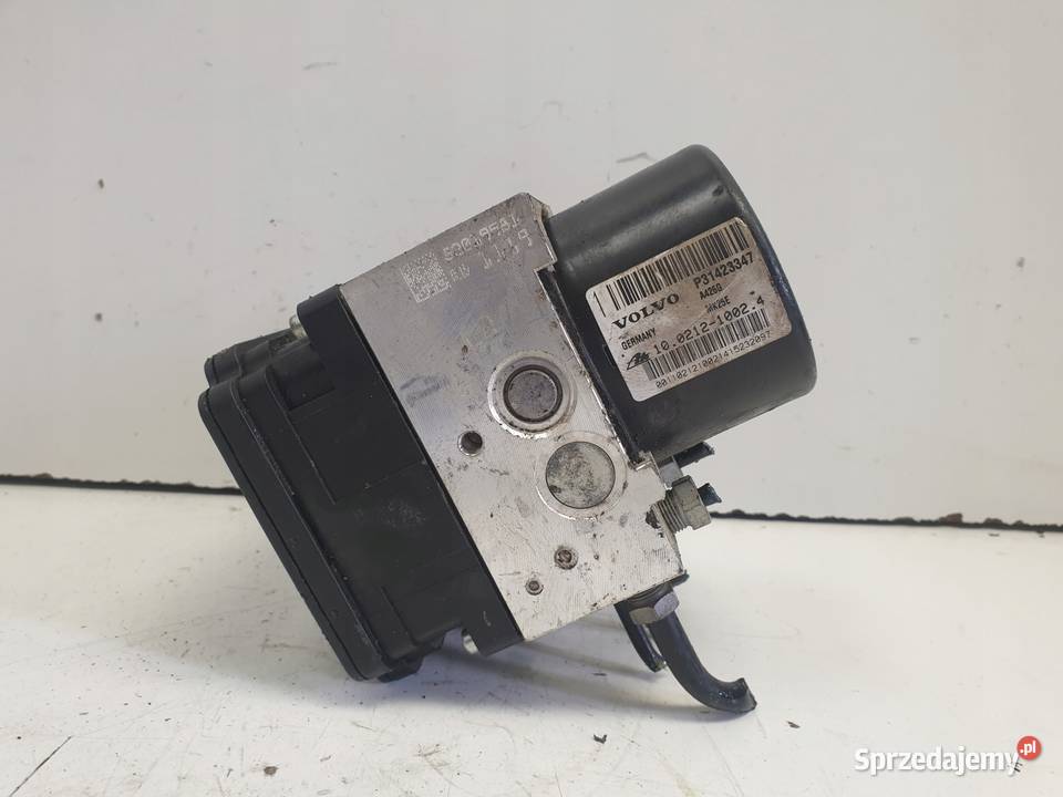 Volvo XC70 II lift POMPA ABS hamulcowa P31423347 Rudka