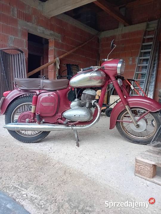 Jawa 353 1957 zabytek śląskie Bieżeń
