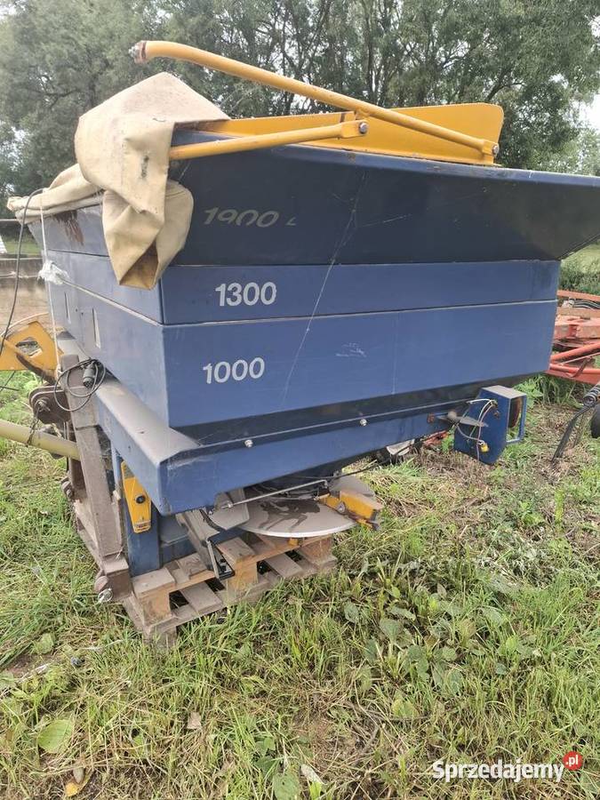 Rozsiewacz Nawozu Bogballe EX 1700 Korycin sprzedam
