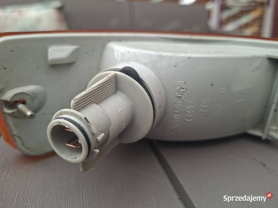 Lampki kierunkowskazy Audi 80 b4 oryginalne
