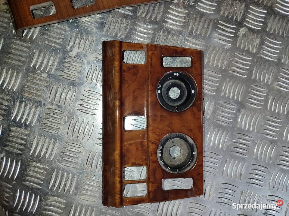 MERCEDES W124 DREWNO PANELU OGRZEWANIA ORZECH Aleksandrów Łódzki sprzedam