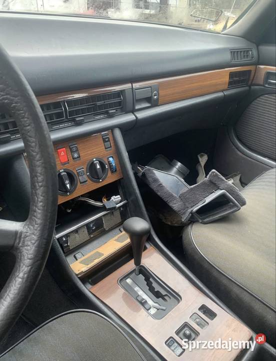 MercedesBenz w126 56 benzyna benzyna łódzkie Tuszyn sprzedam