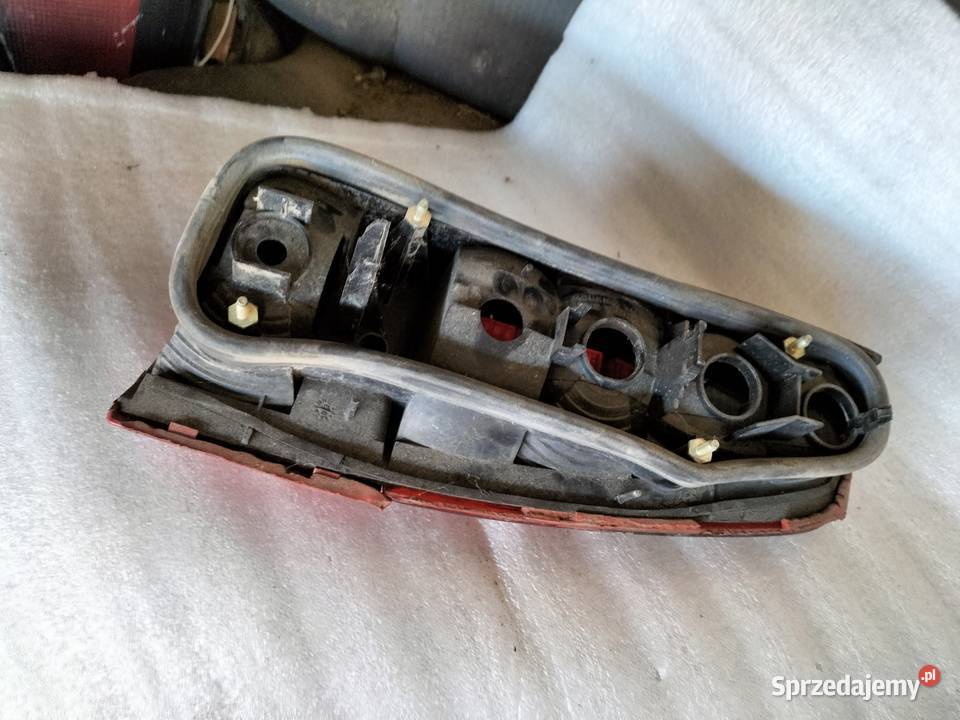 SEAT CORDOBA VARIO LAMPA TYŁ TYLNA LEWA Kamień-Kolonia sprzedam