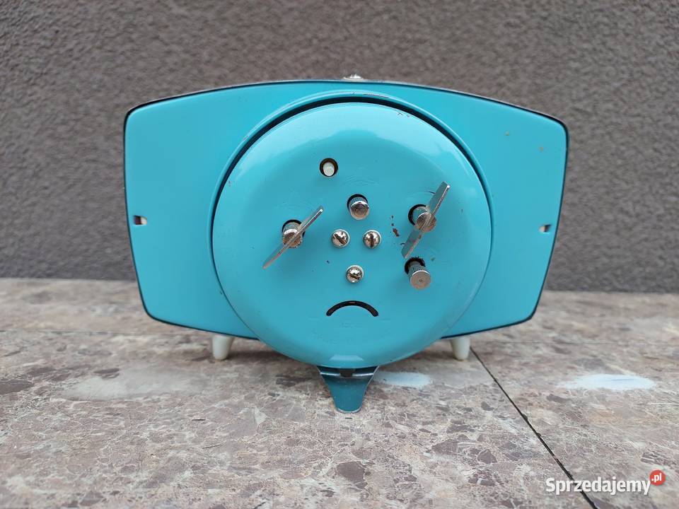 93 Stary chiński metalowy zegar budzik Hero