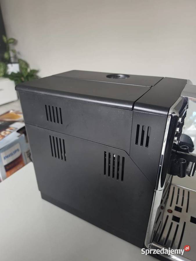 Ekspres Philips late go