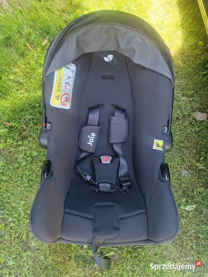 Fotelik samochodowy Joie ISnug z bazą 0-12kg