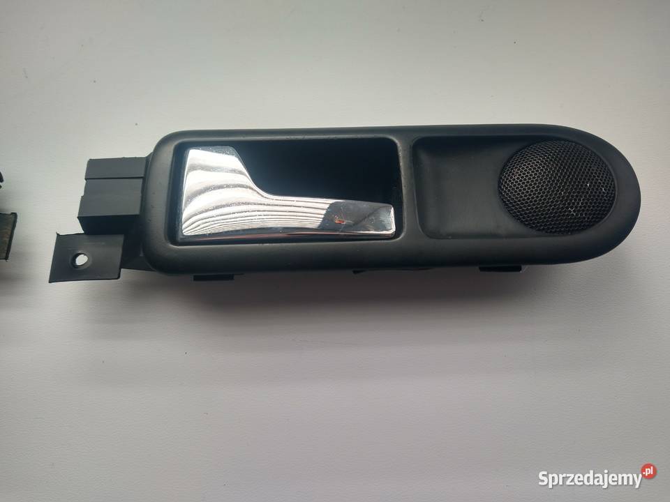 Klamki TyłKlamka wewnątrzna Tył Passat B5 Golf 4 osobowe Radziszów
