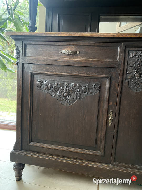 Cudowny kredens antyczny Wrocław