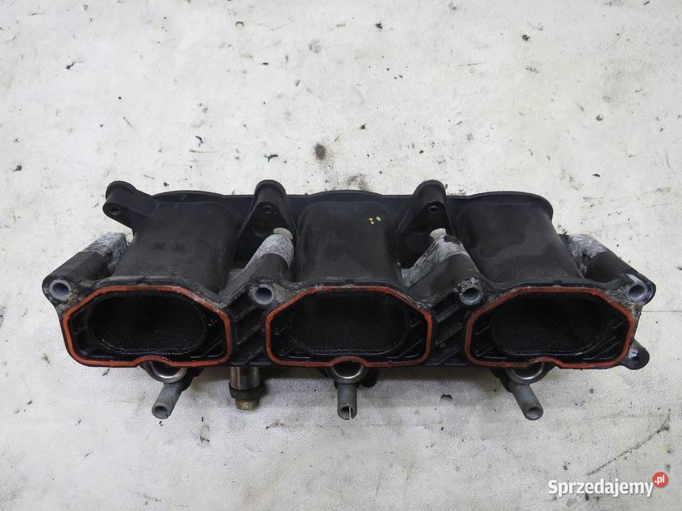 KOLEKTOR SSĄCY AUDI Q5 8R 32 FSI 96E133110S osobowe
