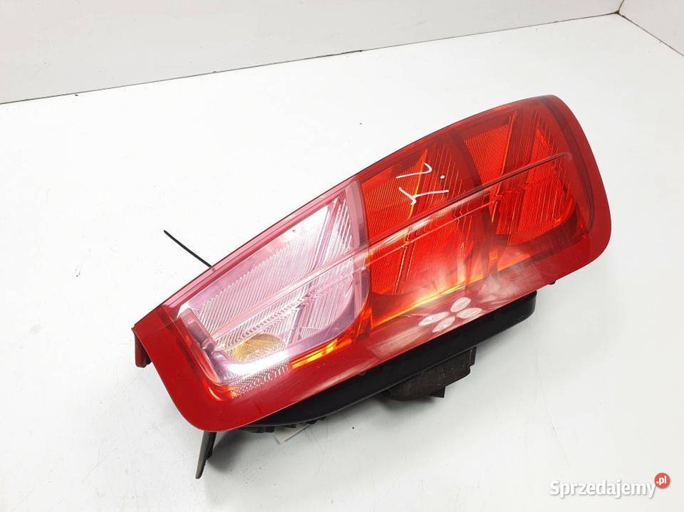 LAMPA LEWA TYŁ FIAT GRANDE PUNTO 27460102 Lipno
