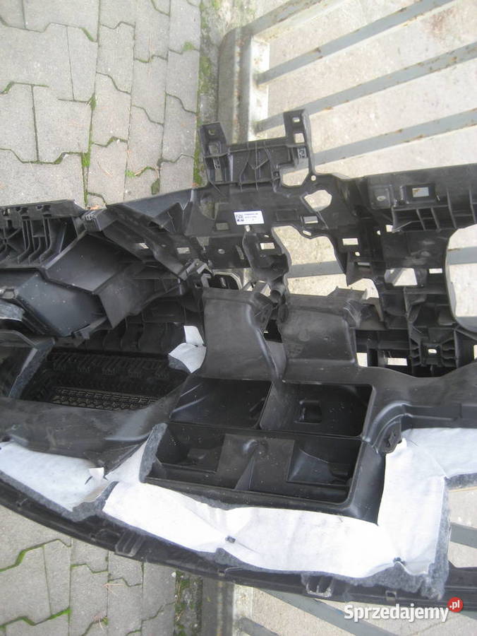 bmw 1 f70 2425r deska rozdzielcza konsola head osobowe Rakoniewice