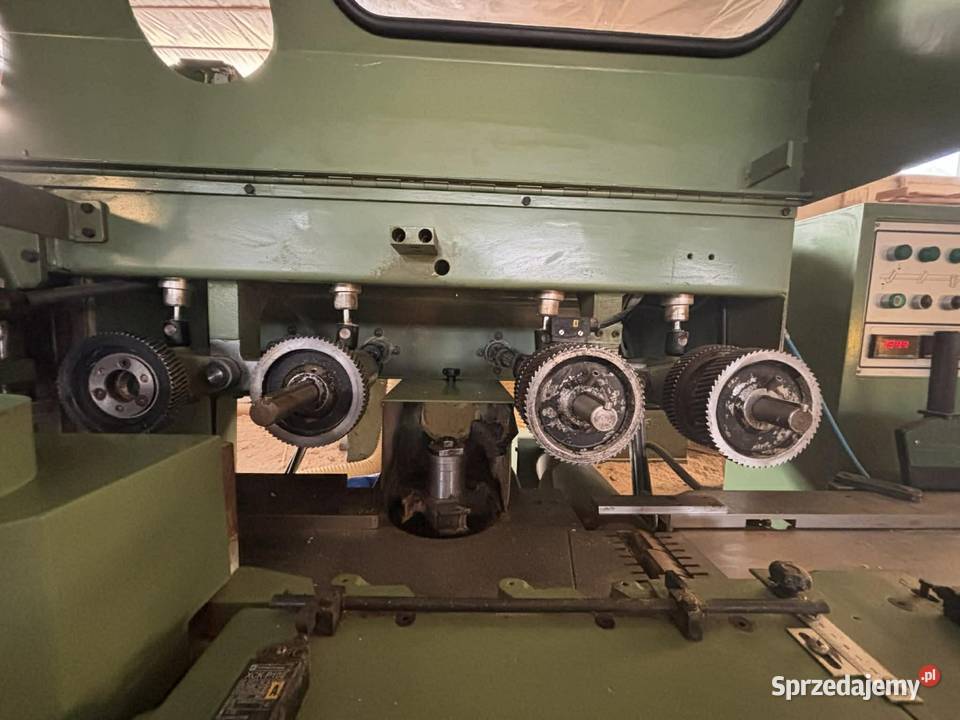 Strugarka czterostronna pięcio głowicowa Produkcja Zwierzyniec