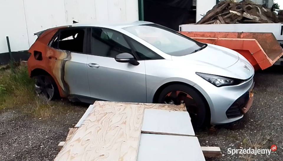 Cupra Born 77kwh 2022 204 Defect i Kraków